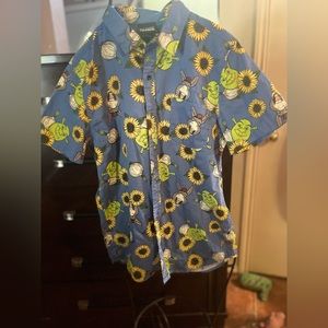 ™️dreamworks Shrek button down